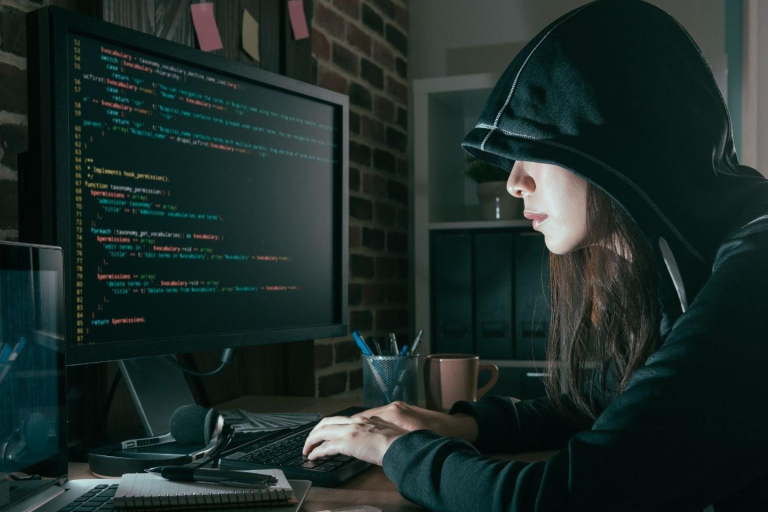 Hackrocks: ¿Qué es un Hacker?