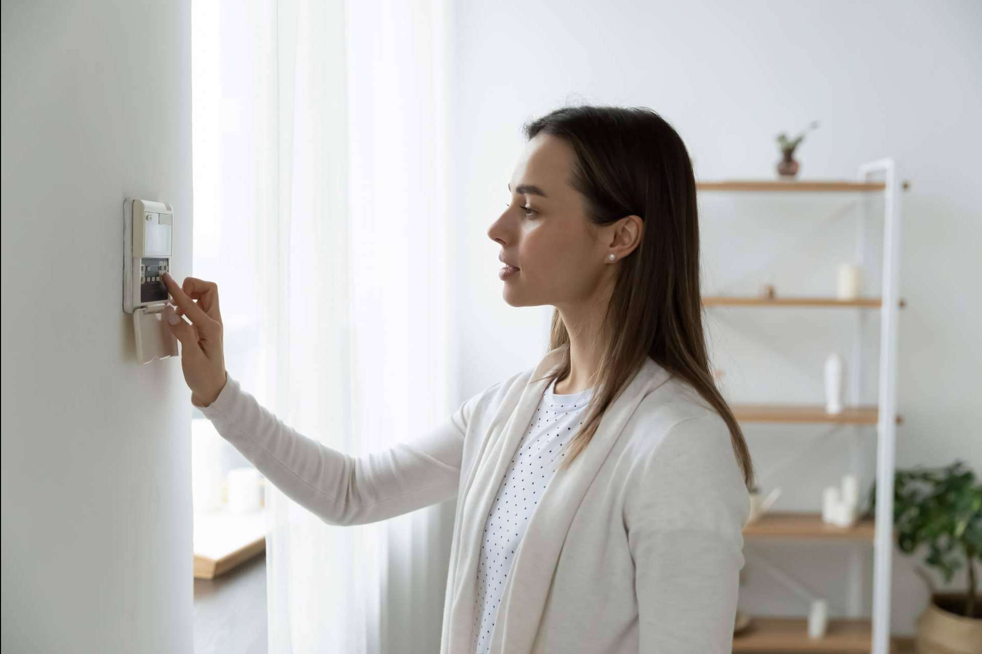 4 consejos antes de contratar una alarma: lo que Alarmas AMV recomienda