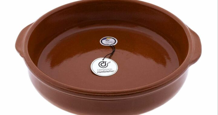 Las tradicionales ollas y cazuelas de barro que ofrece Cerámica Rambleña