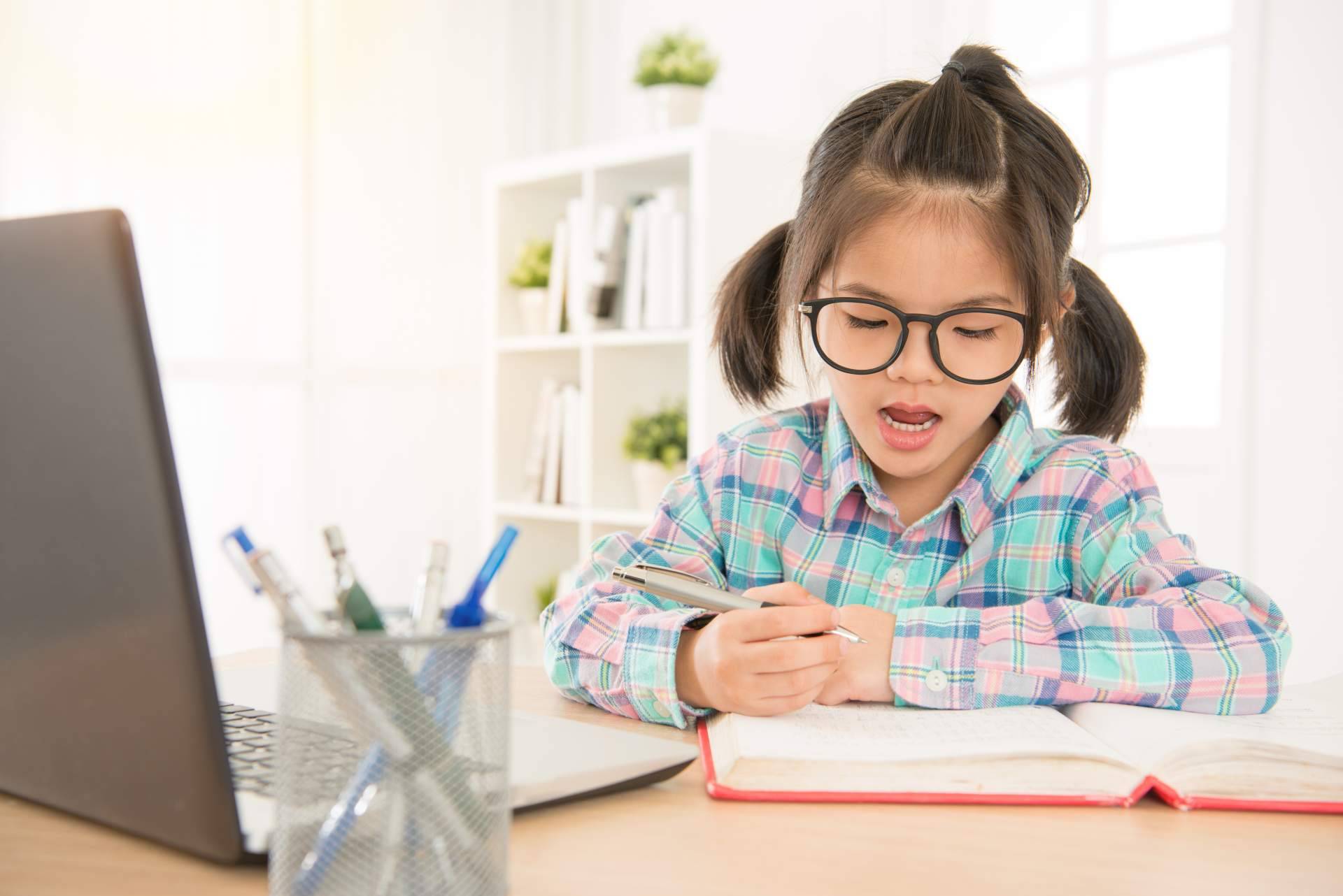El método ringteacher brinda clases individuales de inglés por solo 5,5 euros la clase