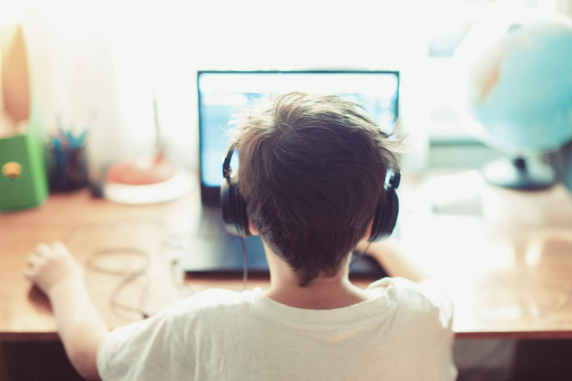 Iniciarse en programación con Phyton, con Code2brain