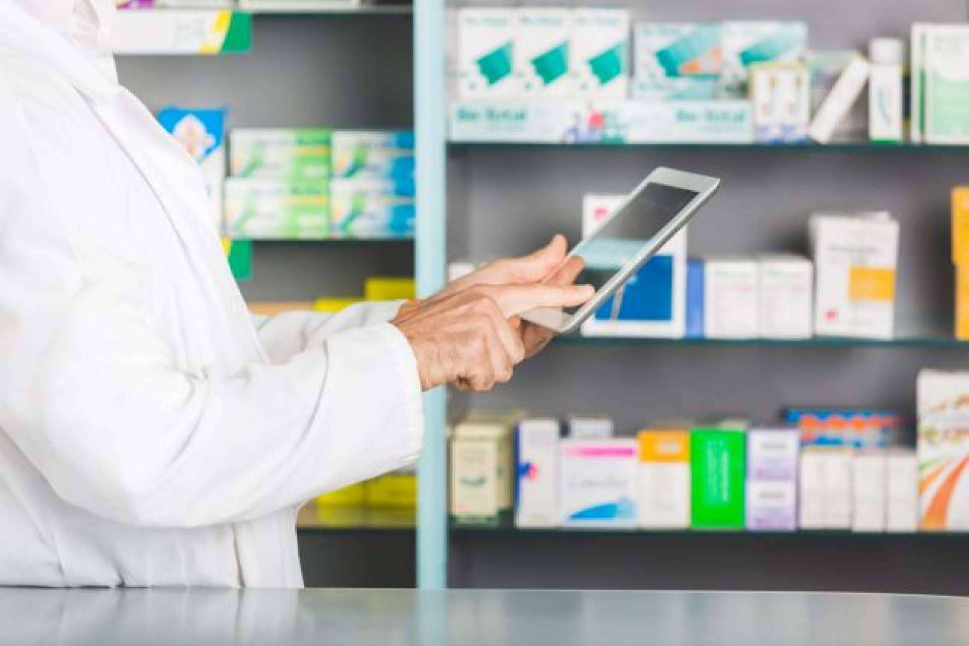 Los servicios para farmacéuticos titulares que ofrece Urbagesa Farmacias