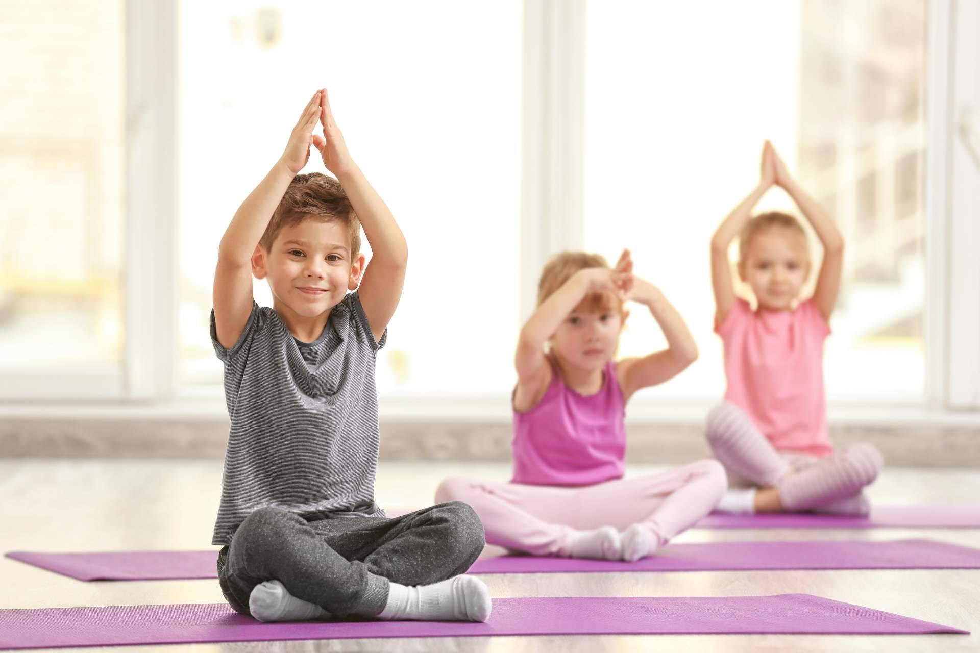 ¿Qué beneficios aporta el yoga para niños?