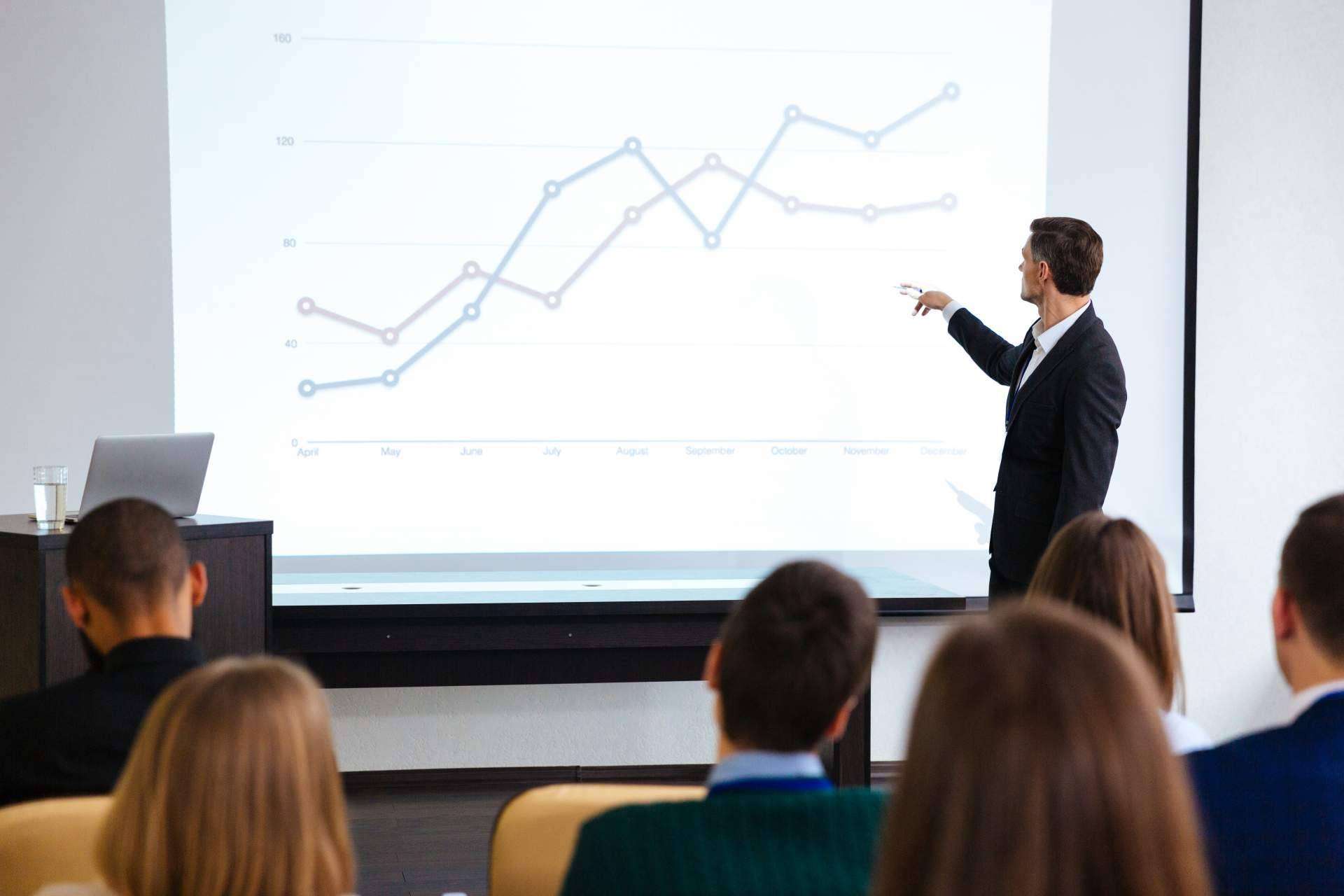 La importancia para cualquier empresa de realizar una auditoría, con ARH ECONOMIST