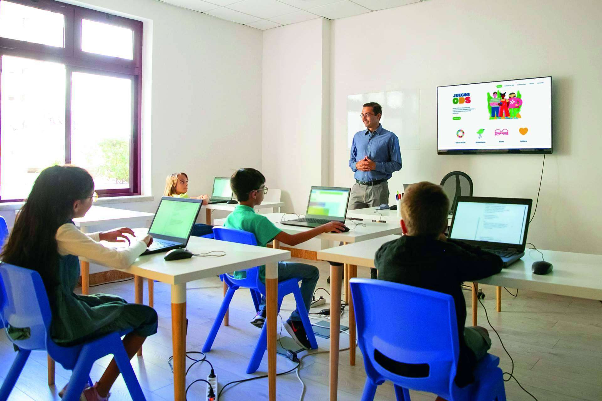 La introducción y digitalización de los ODS en las escuelas, por Juegosods.com