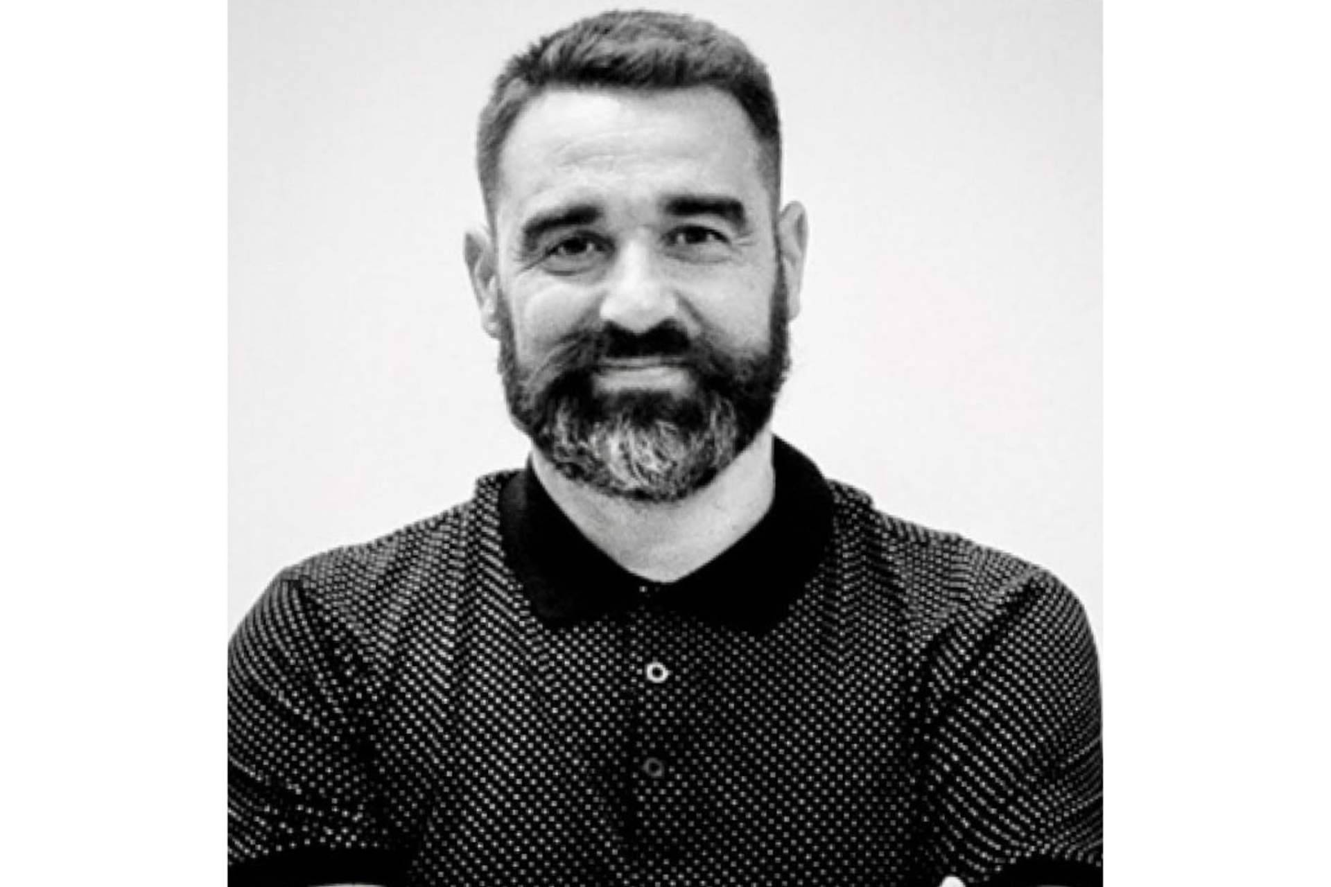 Según Julio Castrillo, fundador de la consultora de estrategia e innovación THE FLASH CO, es necesario desarrollar modelos empresariales que pongan a las personas en el centro