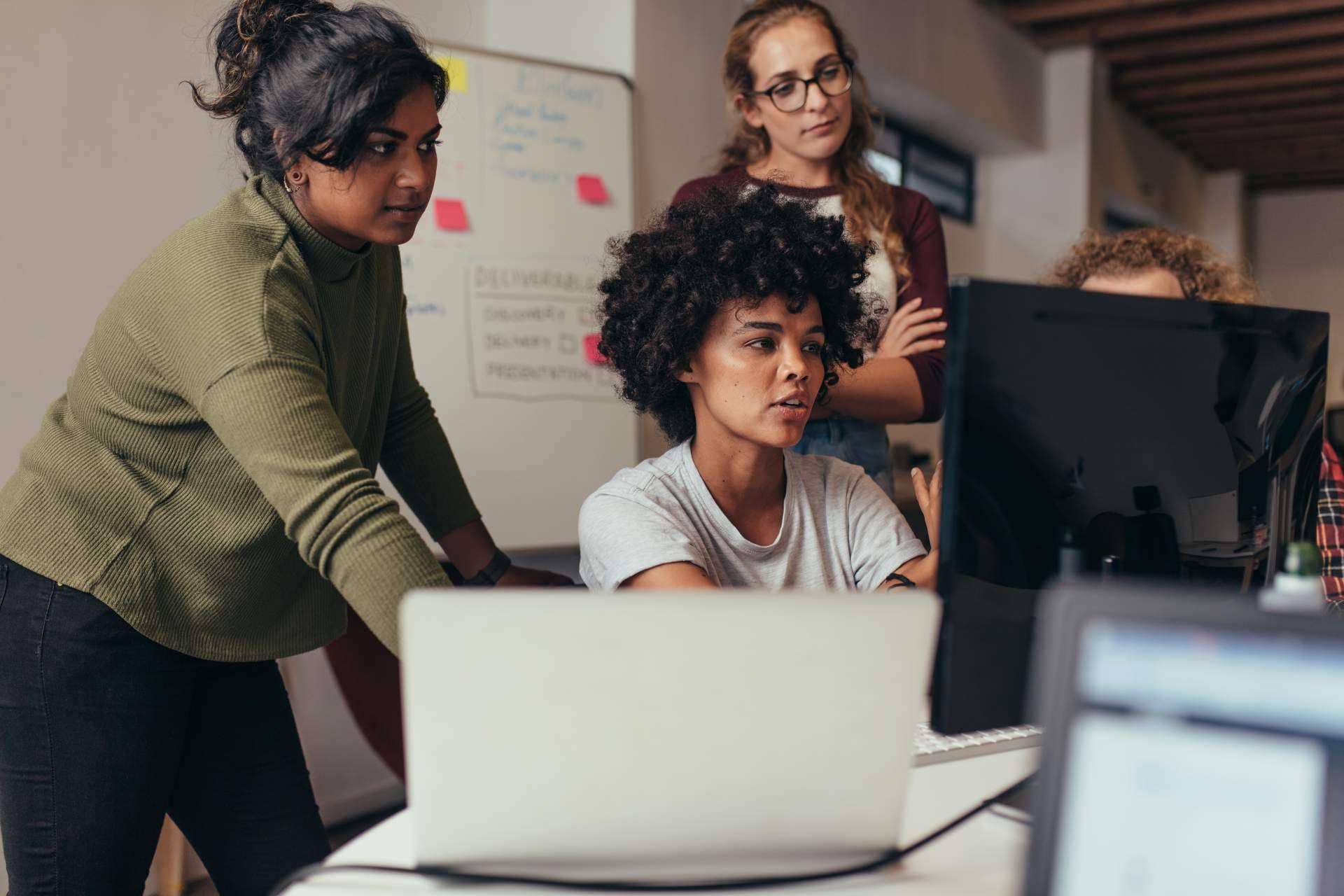 Desarrollo de MVP para startups, sin código, con Nomascode