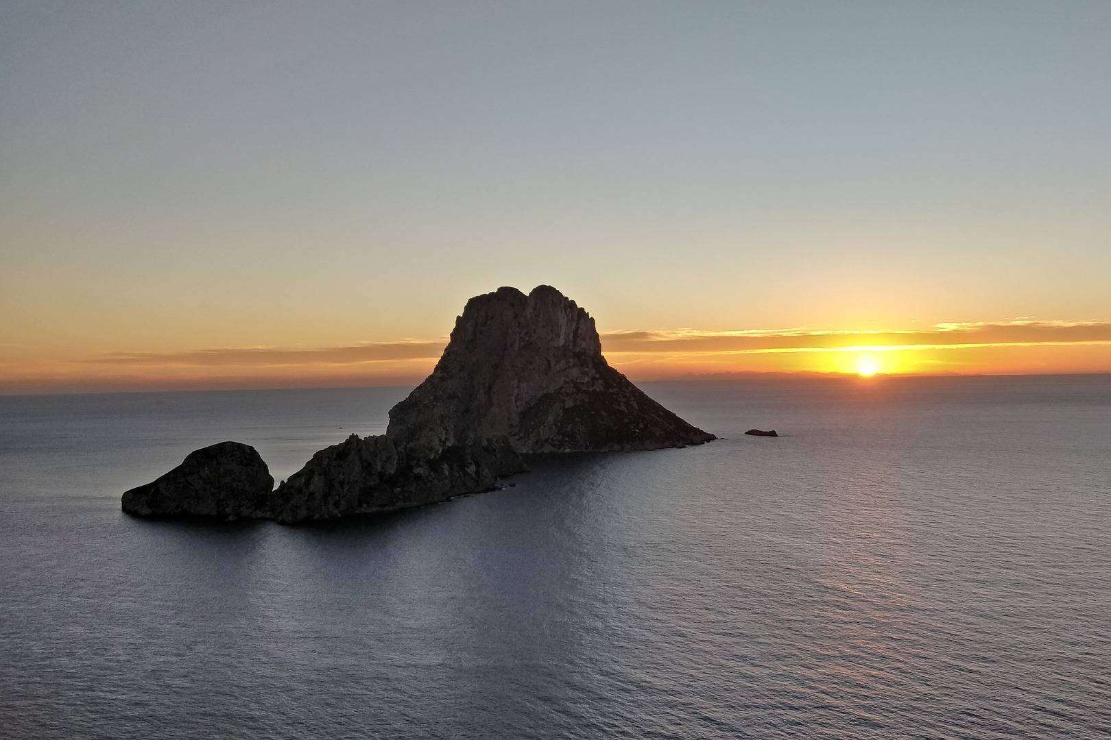 ISholidays.com planifica unas vacaciones ideales en Ibiza