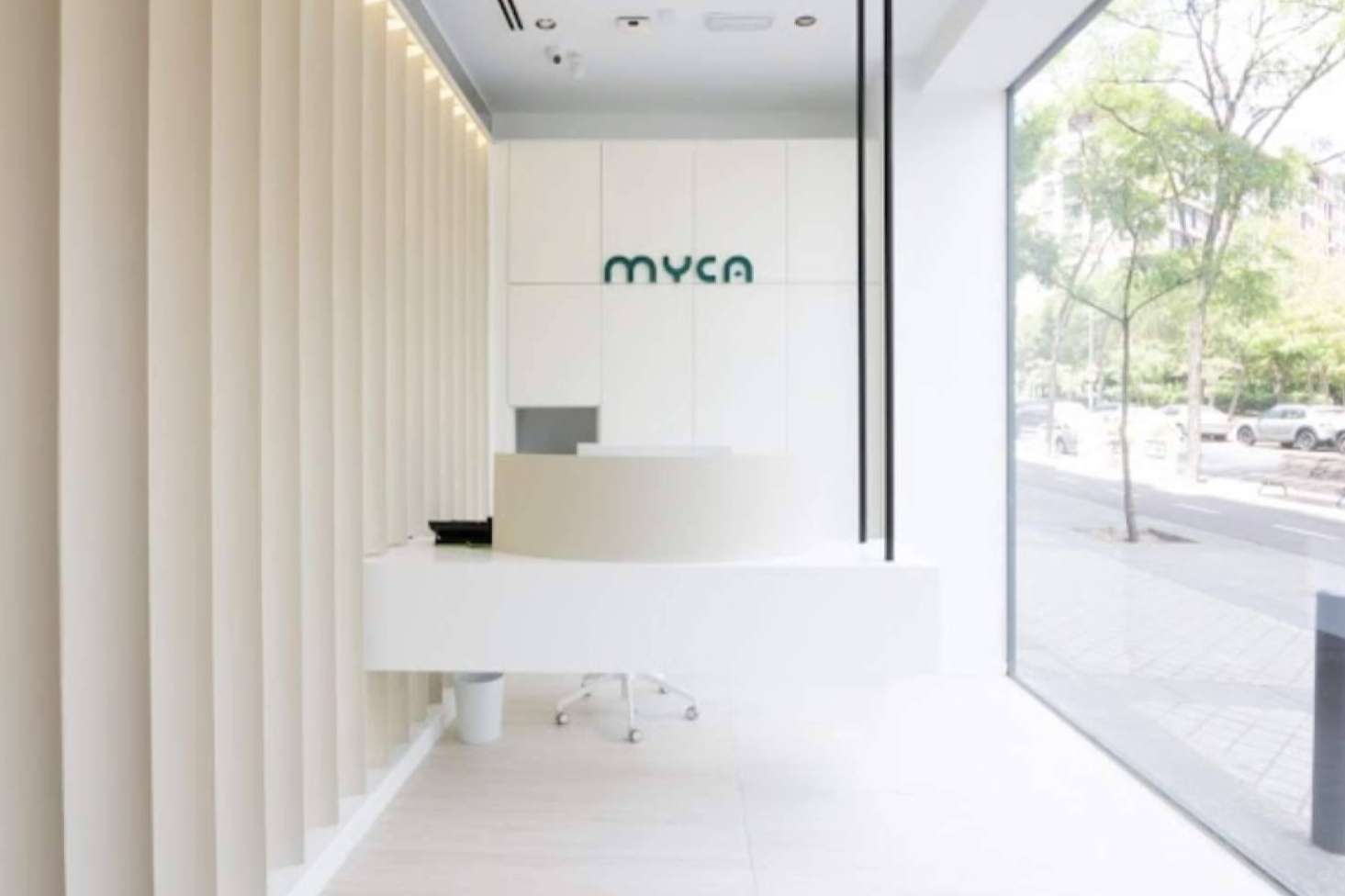 MYCA, la clínica que garantiza unos dientes blancos con la última tecnología