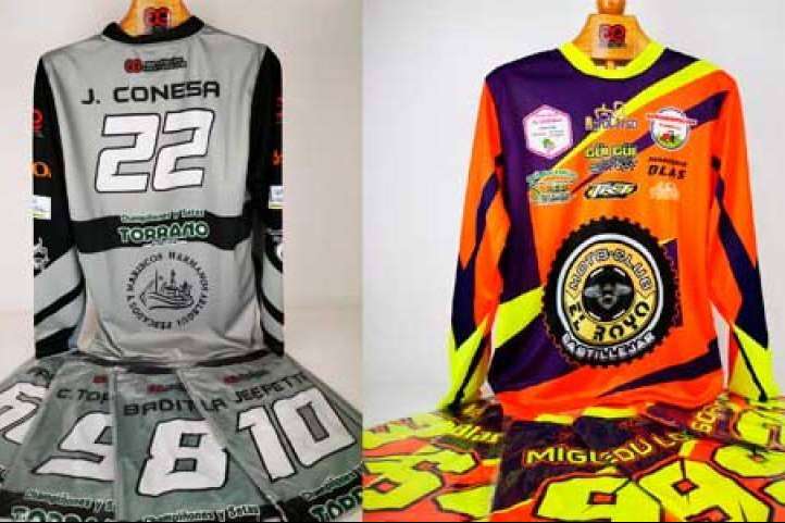La exclusiva línea de ropa personalizada de ADHESIVOSEMBARRADOS con la que descubrir la pasión del motocross