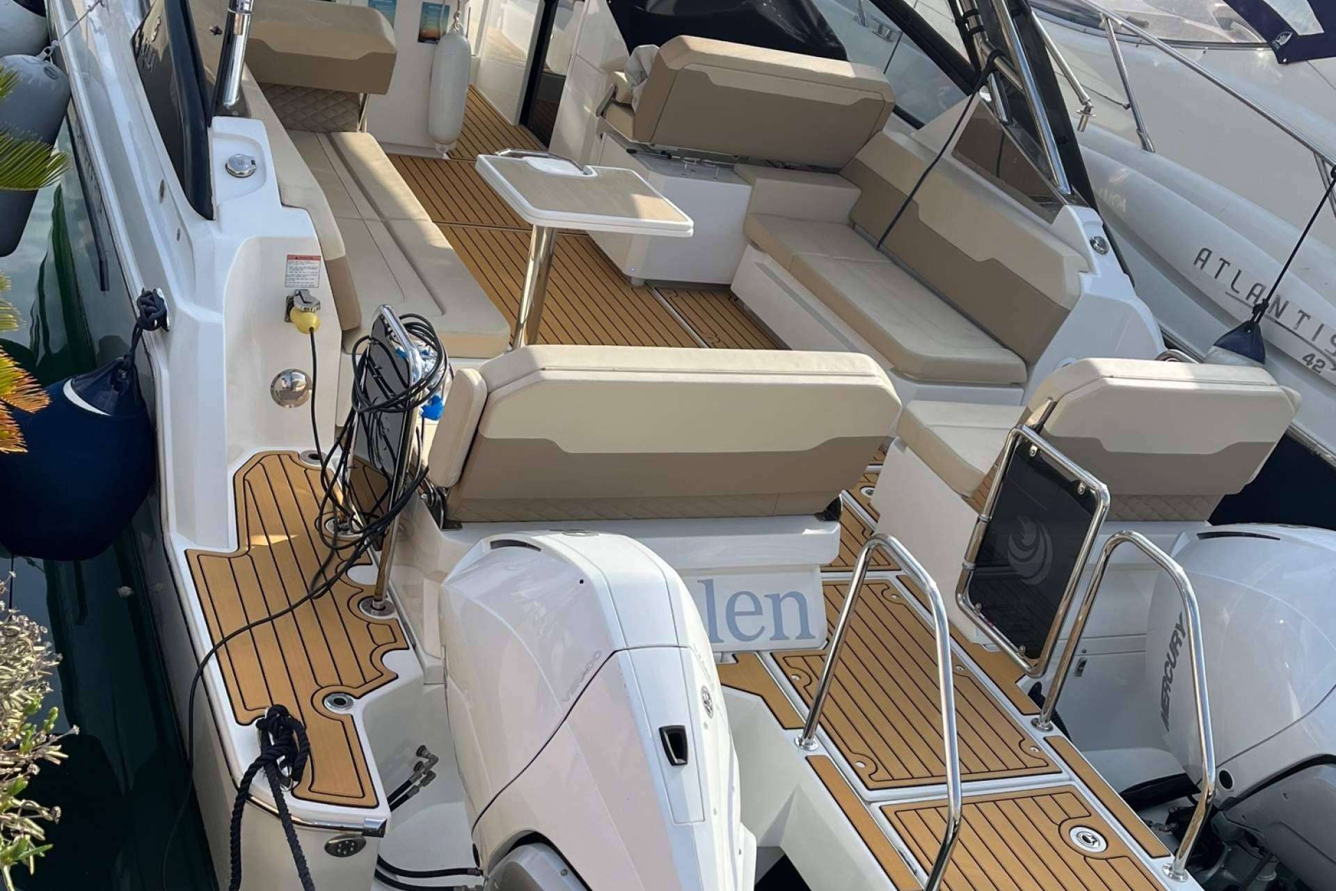 Nautic Services y su teca sintética 4deck