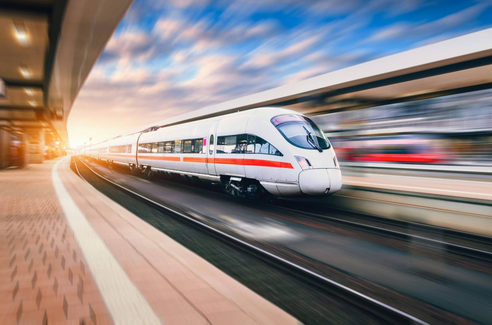 ¿Cómo llevar a cabo la esterilización del aire en trenes con irradiación ultravioleta C?