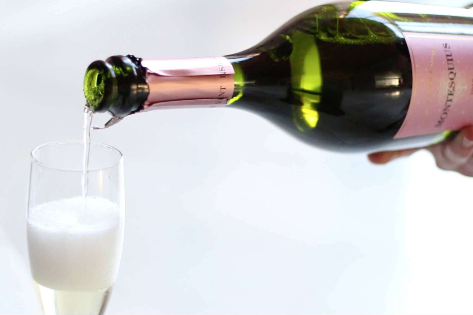 Disfrutar el verano con cava y Naturelovers Wines
