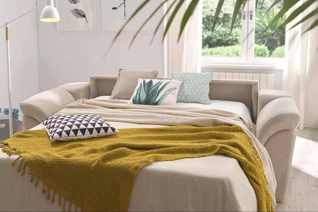 Claves para escoger un sofá cama sin equivocarse, con Tapizados