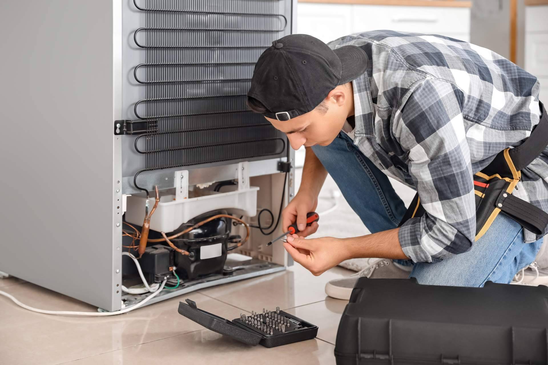 Sator Electrónica explica la importancia de reparar en vez de tirar y comprar