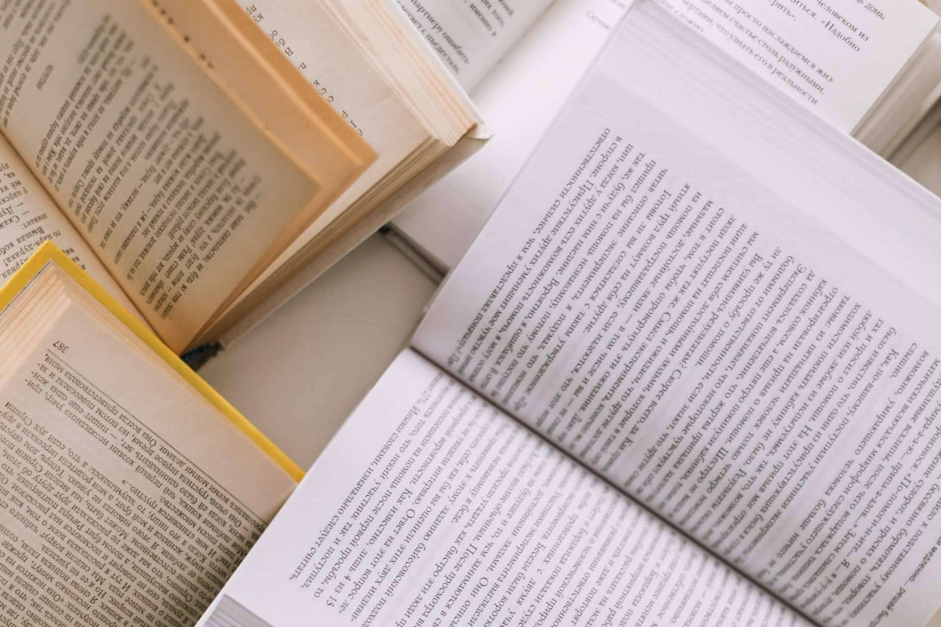 La importancia de leer literatura, por Paredro Podcast