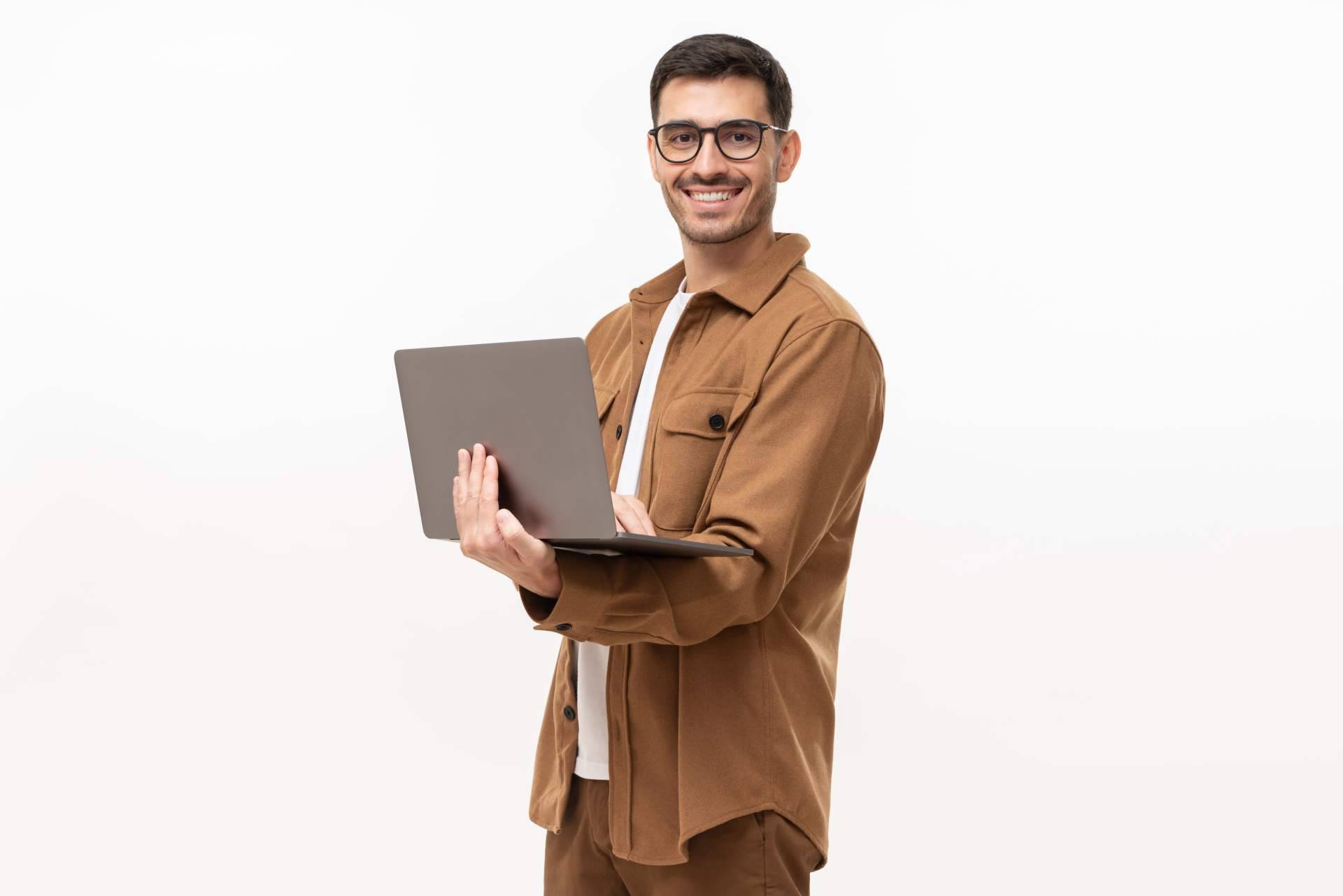 Jet Computer explica la moda de comprar portátiles outlet