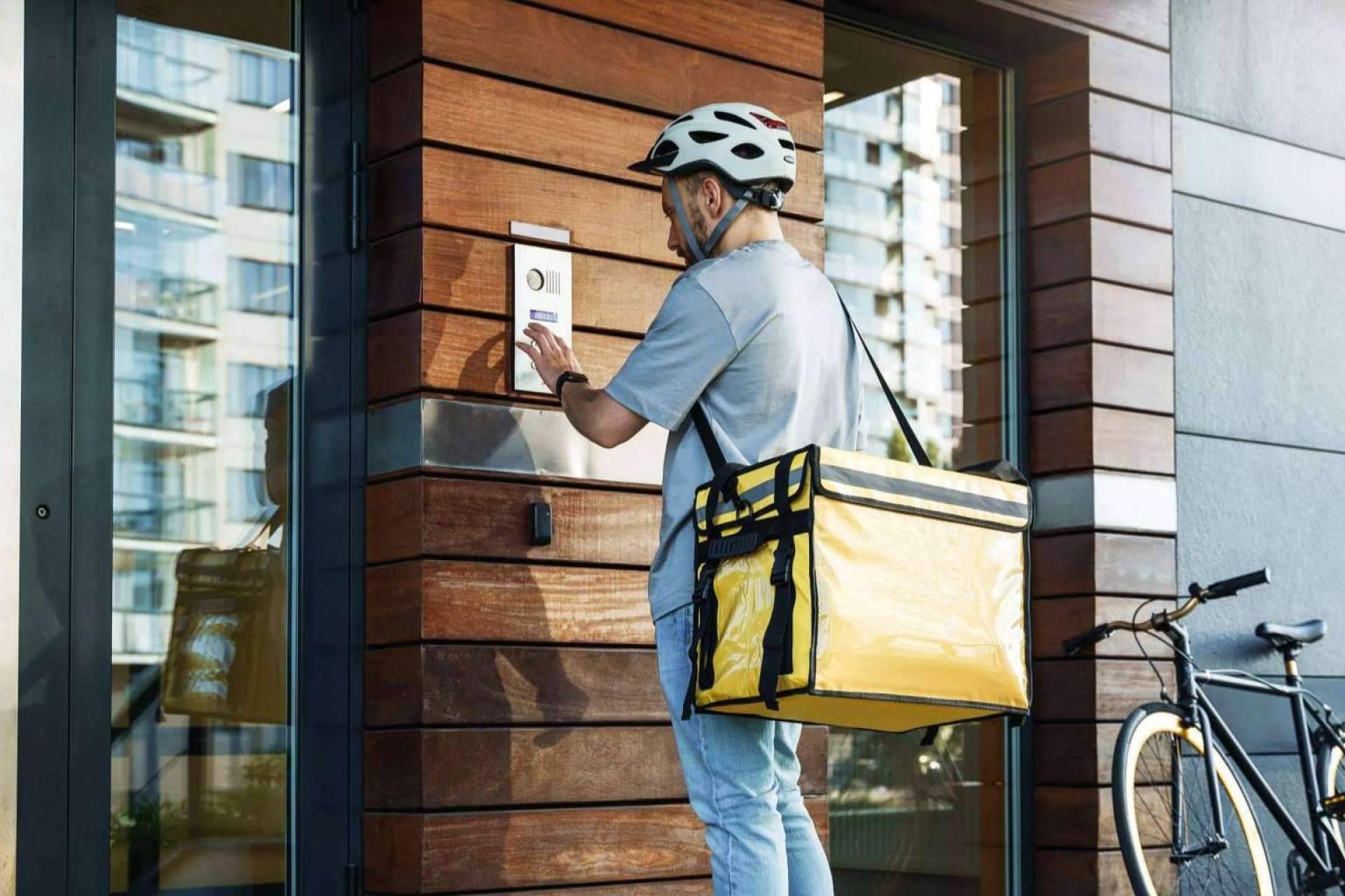 Estrategias para cumplir con la normativa legal en el delivery sin sacrificar eficiencia