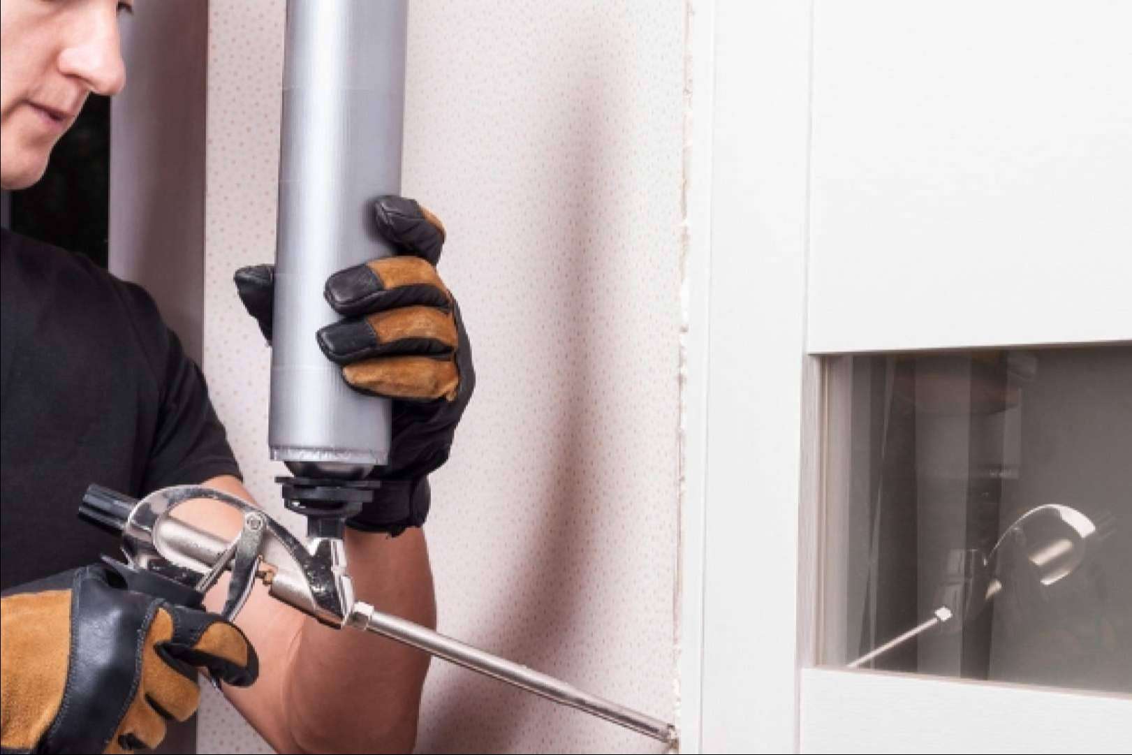 Tipos de espumas de poliuretano y sus usos en construcciones, reformas y reparaciones