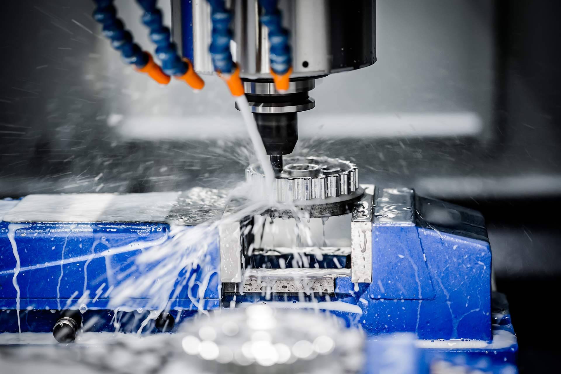 Mecanizado CNC y decoletaje con precisión; Grumeber, el aliado de la industria