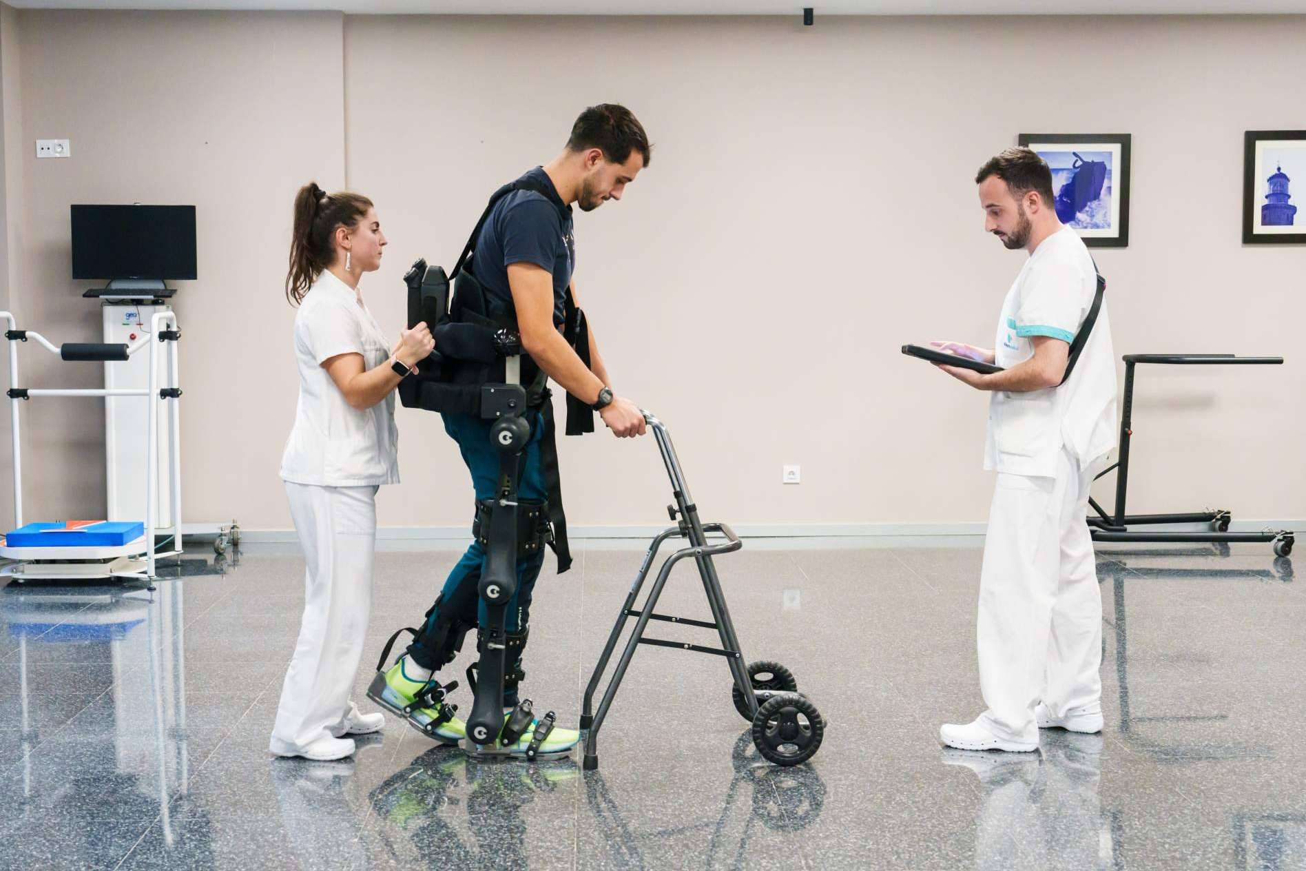 Innovación en neurorehabilitación; GOGOA y la recuperación asistida con exoesqueletos en pacientes con daño cerebral
