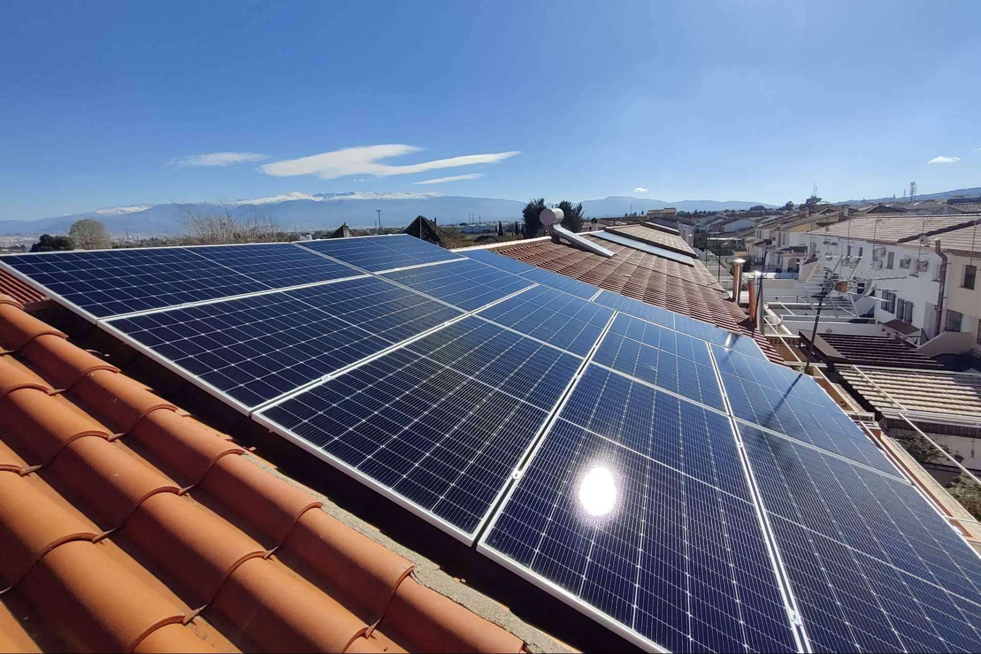 Hacer que el sol pague la factura de la luz; Así funcionan las placas solares