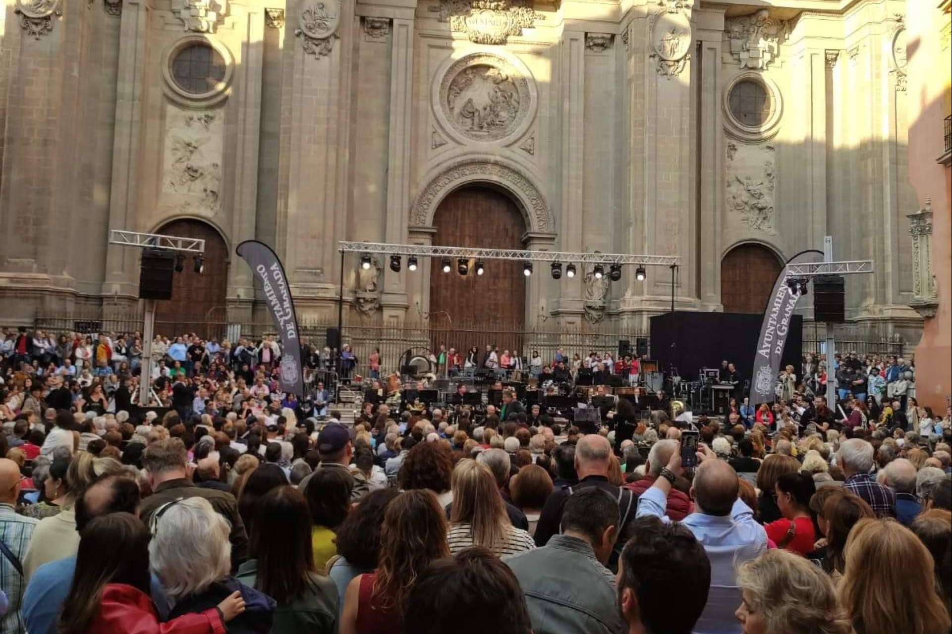 Noche en Blanco de Granada 2025; Comunicado oficial