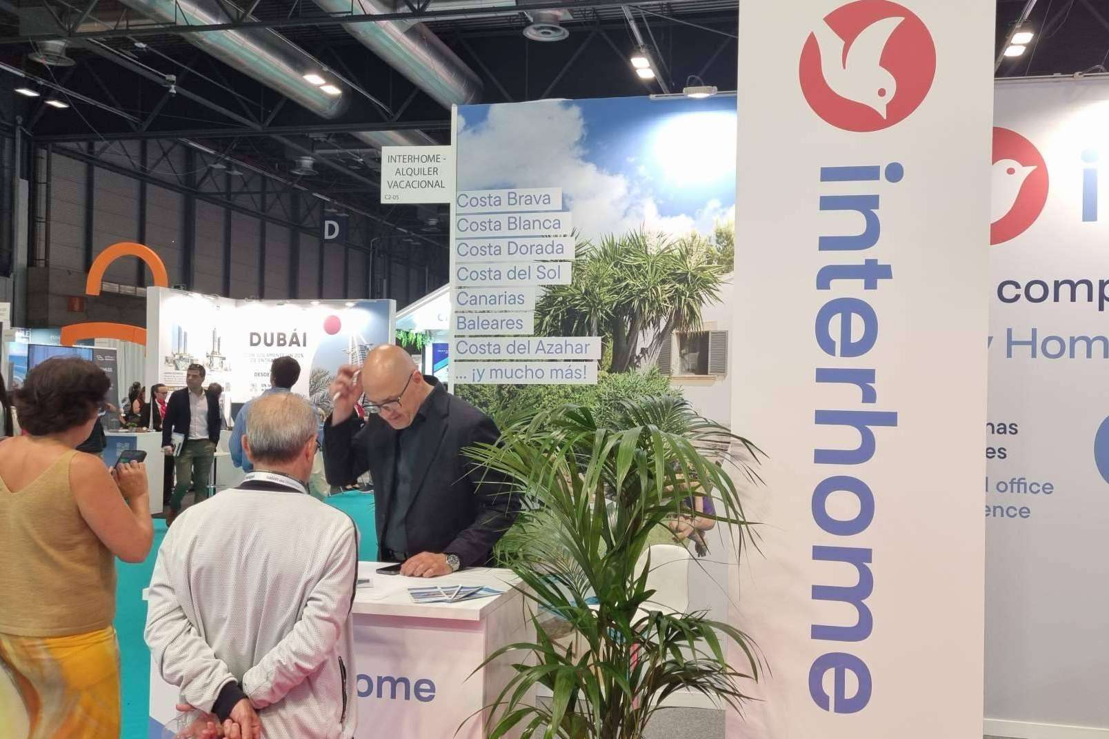 Interhome presenta su modelo de gestión vacacional en SIMA Madrid 2025