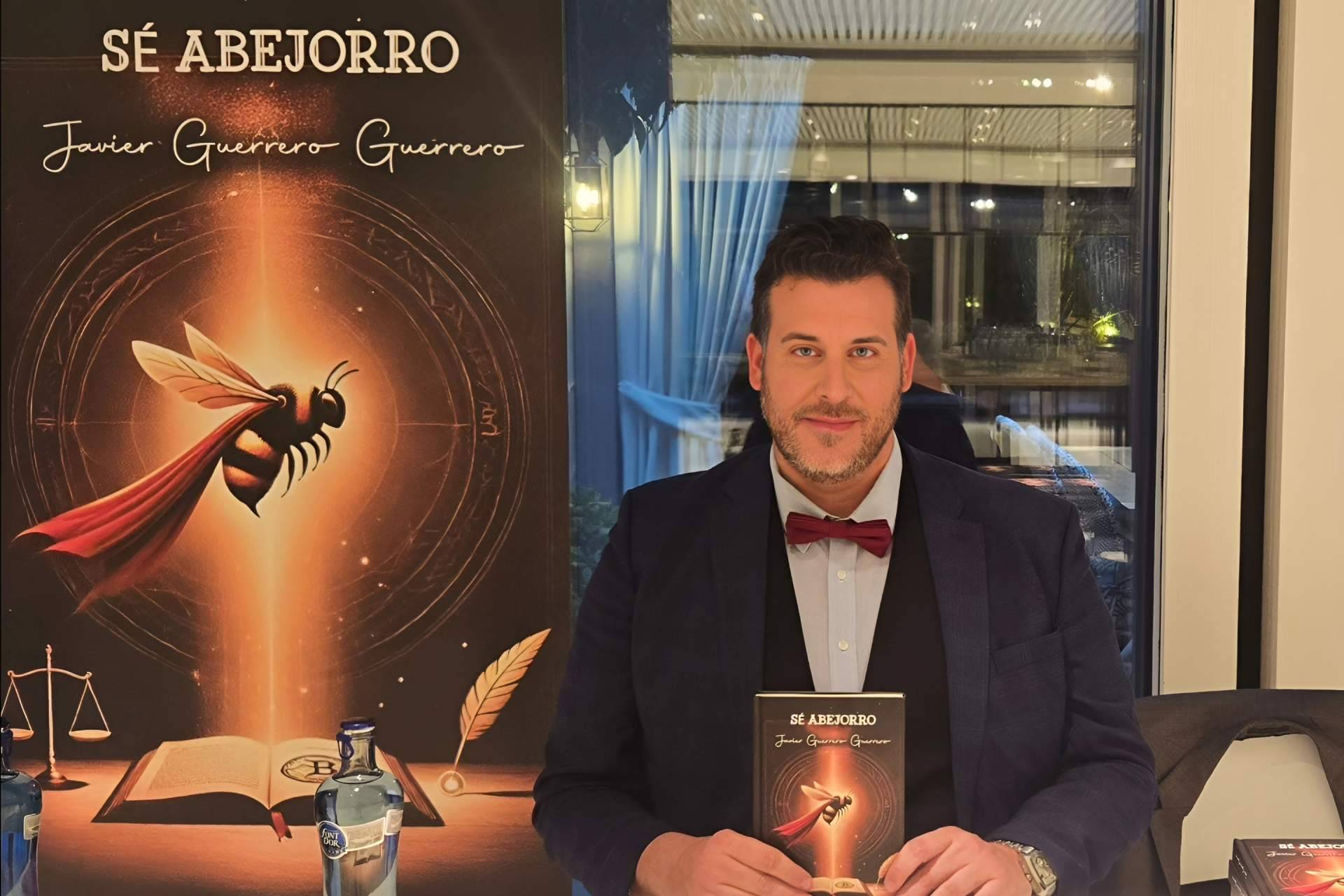 El zumbido de Sé Abejorro; la revolución literaria de Javier Guerrero
