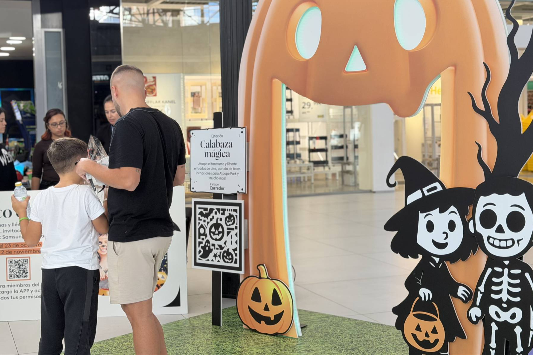 Parque Corredor celebra Halloween con un divertido y escalofriante juego 'Caza fantasmas'