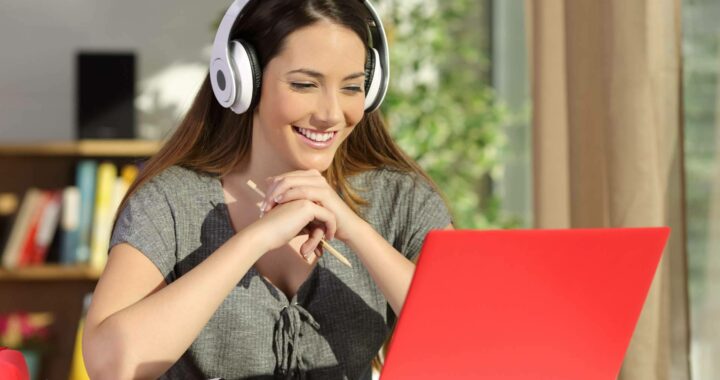 Academia de alemán, ventajas y diferencias entre cursos online y presenciales