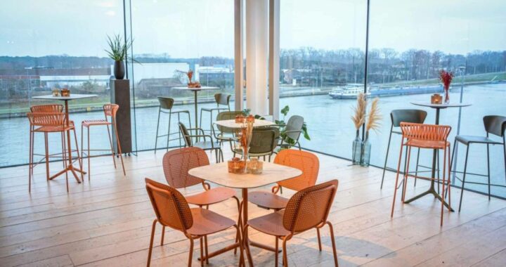 El mobiliario exterior gana protagonismo en la imagen y el uso de los espacios hosteleros