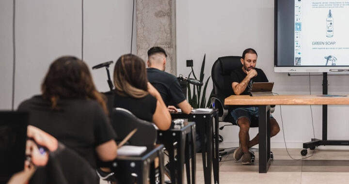 El tatuaje como profesión artística; cómo elegir bien un curso de tatuaje en un sector en plena transformación