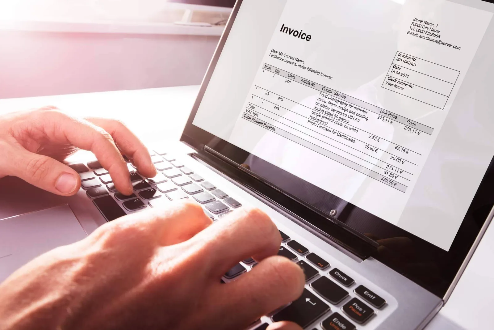 Perfex CRM España refuerza su solución para pymes y autónomos con VeriFactu y Facturae